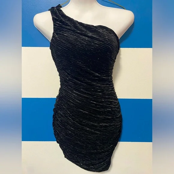 Vici | Dresses | New Black Vici Ruched Asymmetrical One Should Dress Xs |  Poshmark